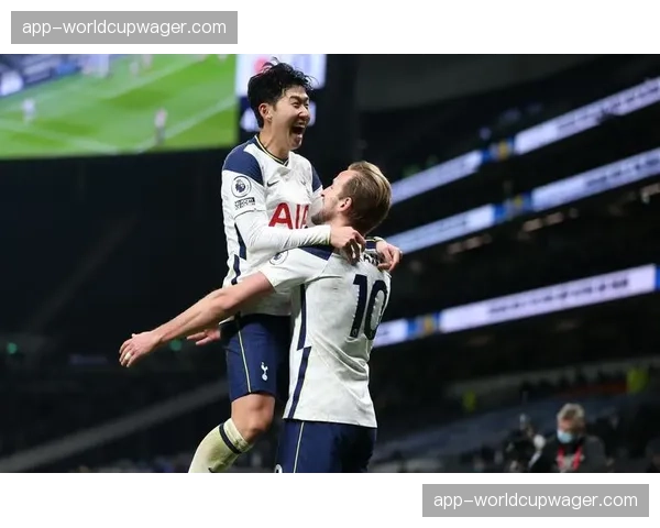 半场战报:尼斯0-1暂负布雷斯特,客队前锋穆涅头球破门 半场战报:尼斯0-1暂负布雷斯特,客队前锋穆涅头球破门