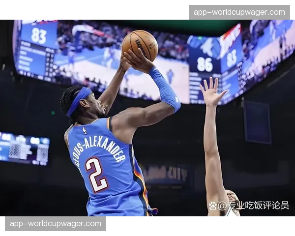 观点:数据揭示中距离投篮回归,这是对“魔球理论”的修正还是补充? 观点:数据揭示中距离投篮回归,这是对“魔球理论”的修正还是补充?